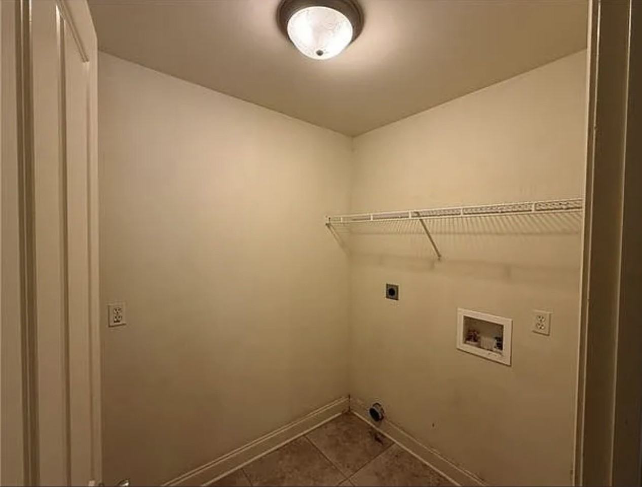 19025 Aiden Ln #B - Photo 6 of 13