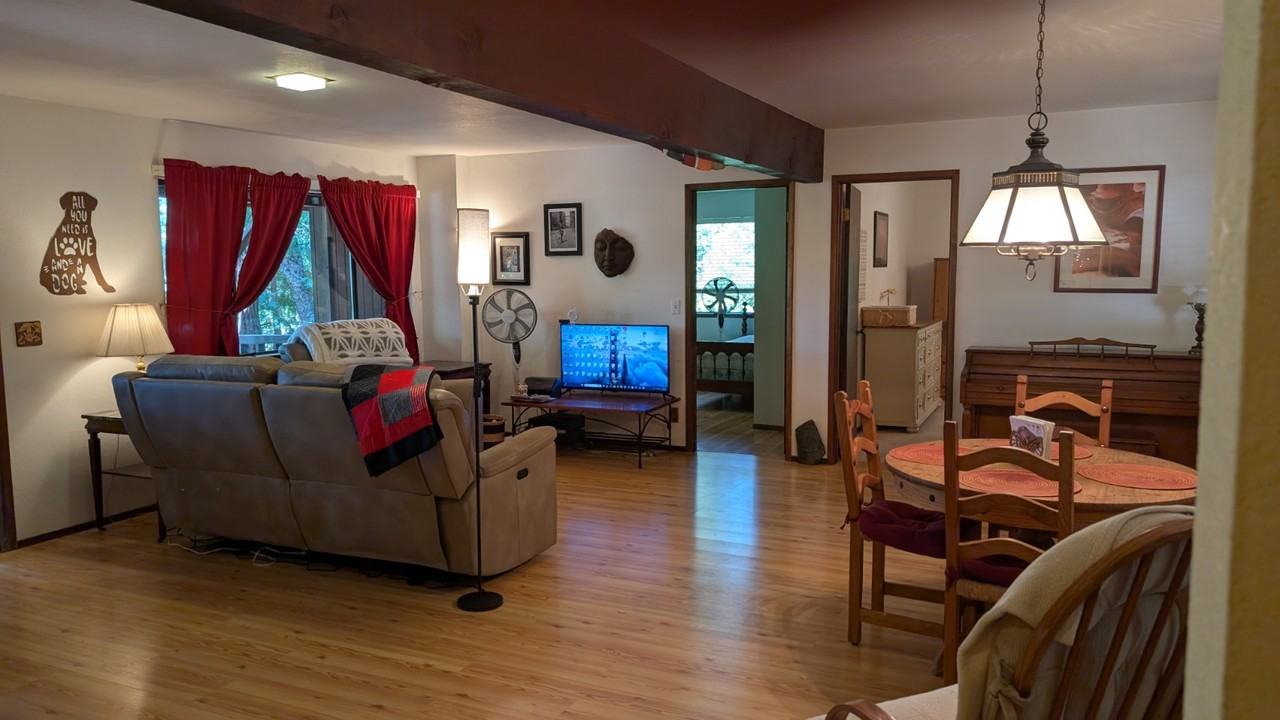 14760 Echo Ridge Dr - Photo 4 of 20
