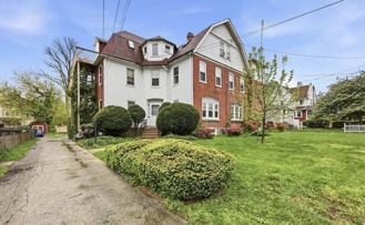 48 E Stewart Ave #B - Photo 1 of 1
