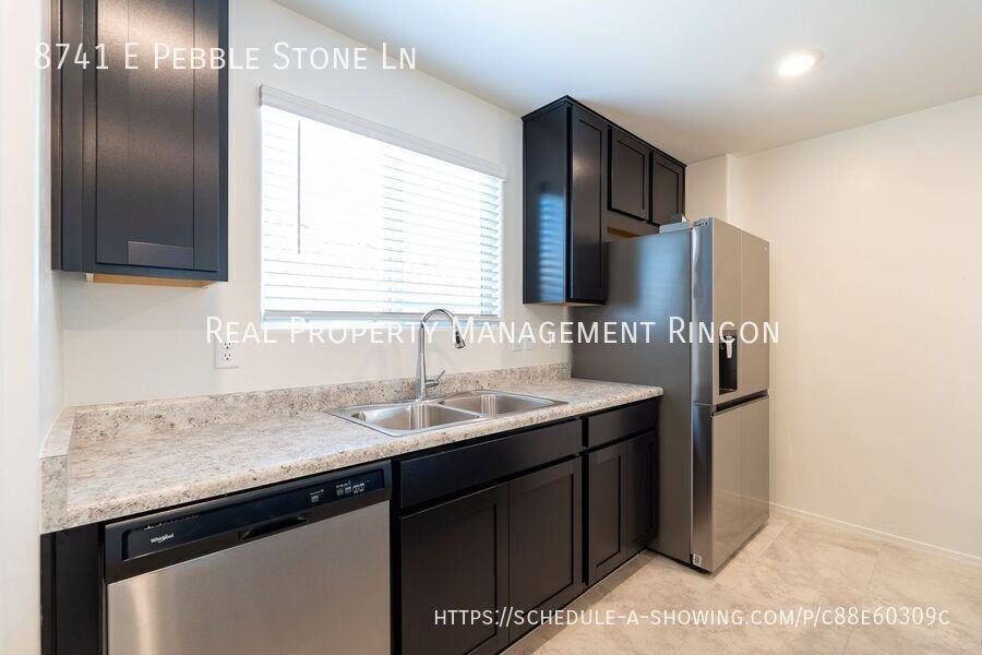 8741 E Pebble Stone Ln - Photo 6 of 31