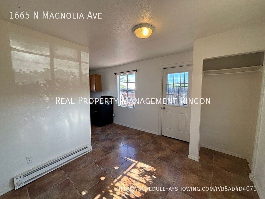 1665 N Magnolia Ave - Photo 4 of 10