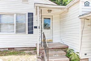 featured image of 1916 Nw Arlington Ave