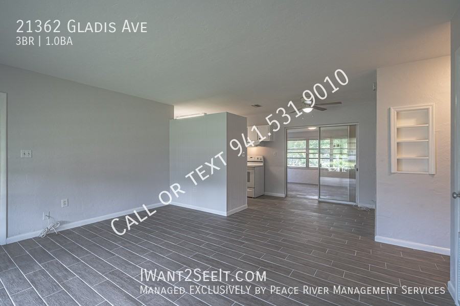 21362 Gladis Ave - Photo 4 of 22
