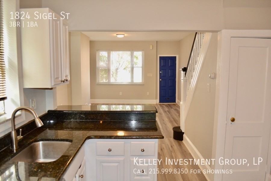 1824 Sigel St - Photo 4 of 33