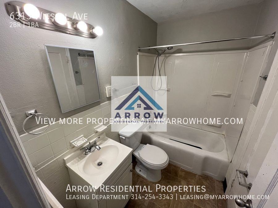 6313 Witsell Ave - Photo 4 of 13