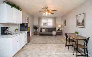 featured image of 1615 16th St #1B