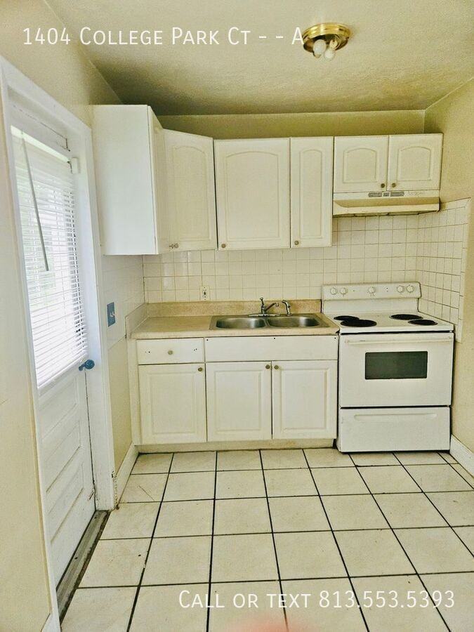 1404 College Park Ct #A - Photo 6 of 17