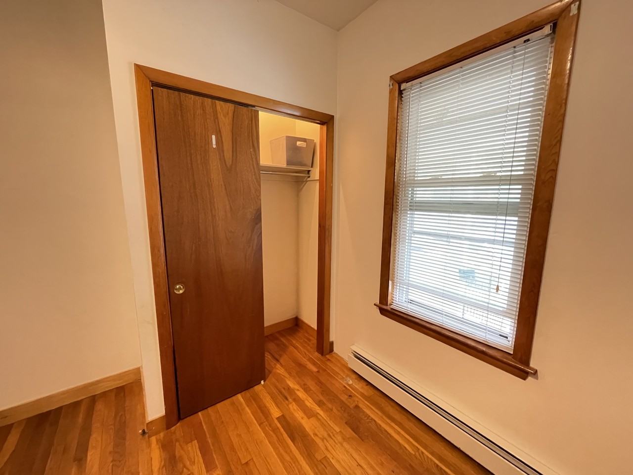 38 Craigie St - Photo 2 of 24