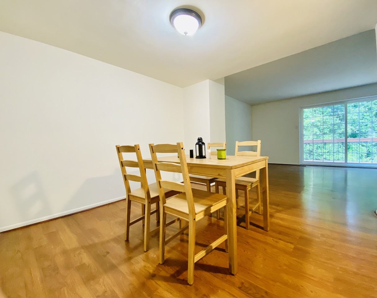 10690 High Beam Ct - Photo 6 of 30