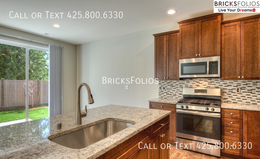 8105 174th Street Ct E #A - Photo 4 of 18