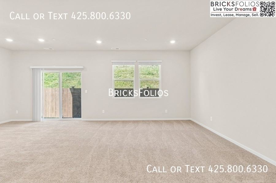 4273 Pronghorn Pl #A - Photo 5 of 39