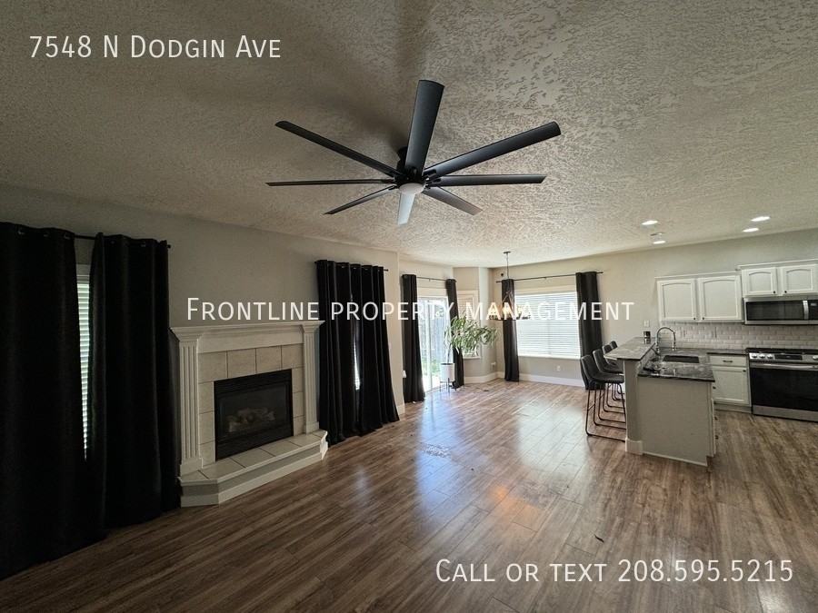 7548 N Dodgin Ave - Photo 6 of 20