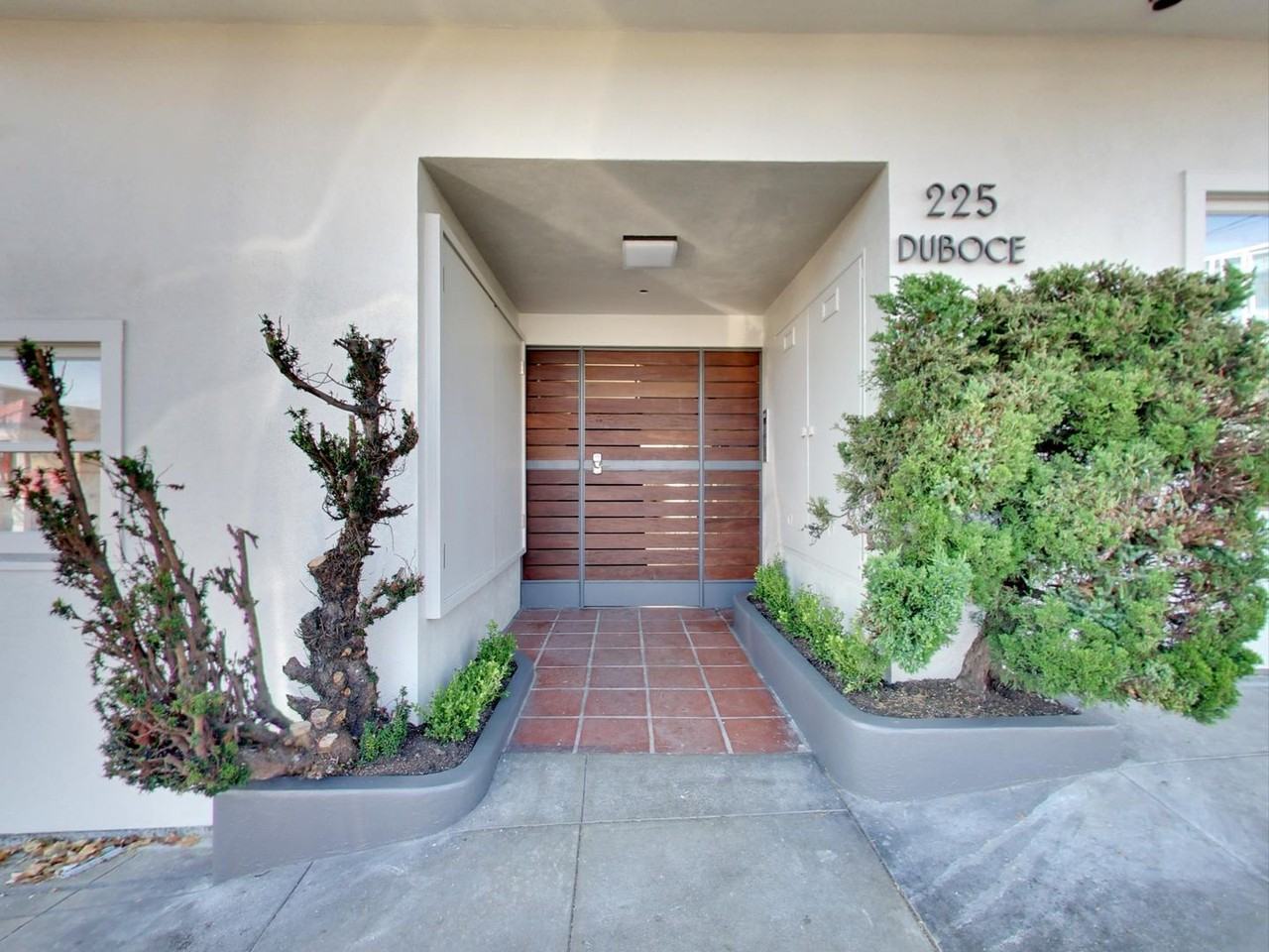 225 Duboce Ave #1 - Photo 5 of 19