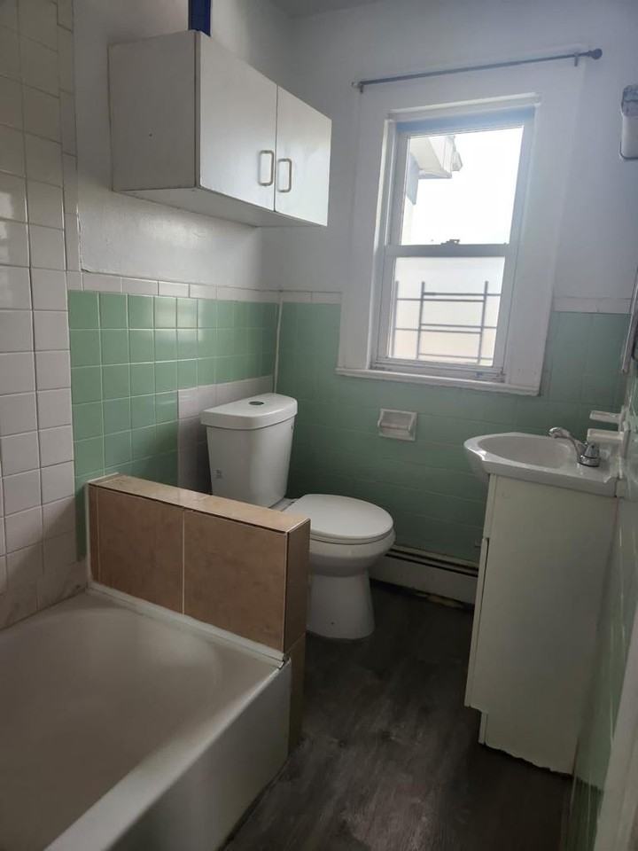 210 Pearl Street, Unit 2N - Photo 4 of 4