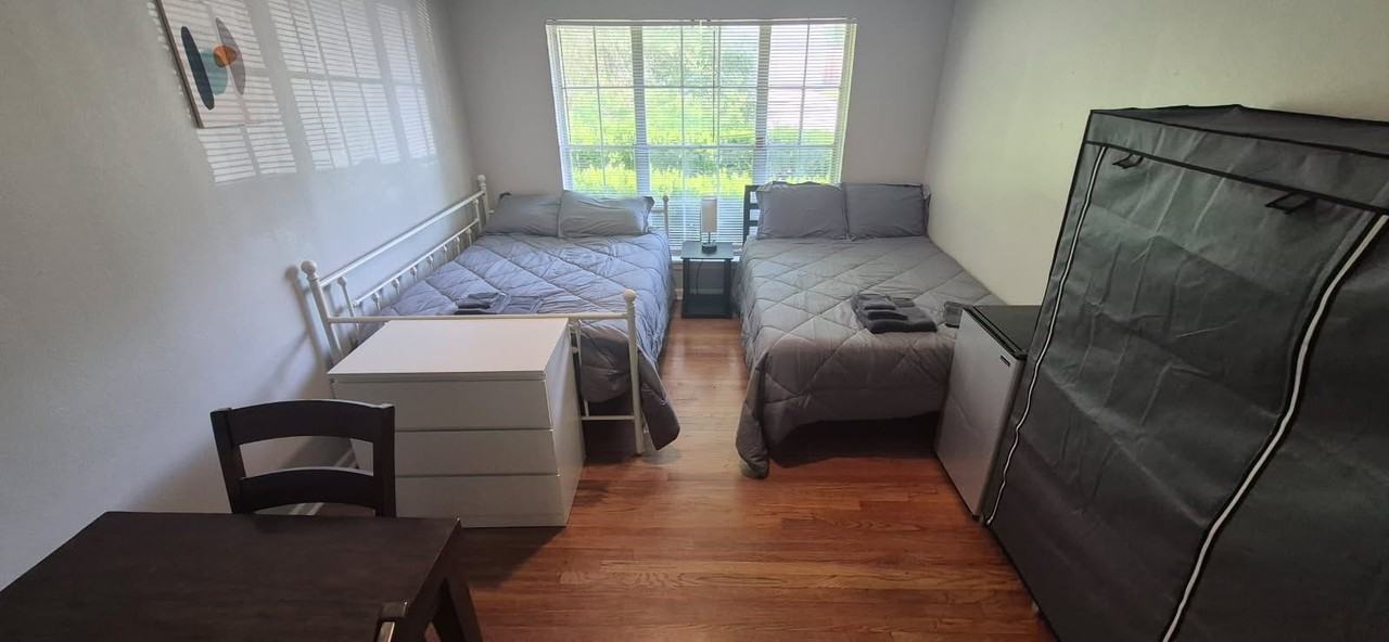 4106 Grapevine Street, Unit 8 - Photo 2 of 9
