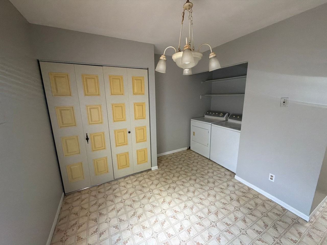 4471 E Pikes Peak Ave #4471 - Photo 6 of 19