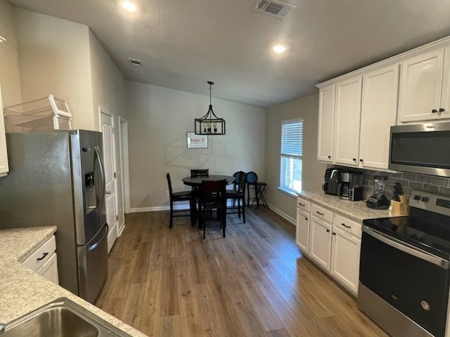 4670 Integrity Ct - Photo 3 of 14