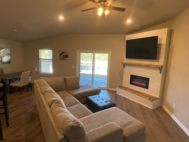 4670 Integrity Ct - Photo 5 of 14