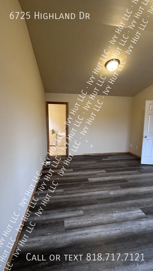 6725 Highland Dr - Photo 6 of 18