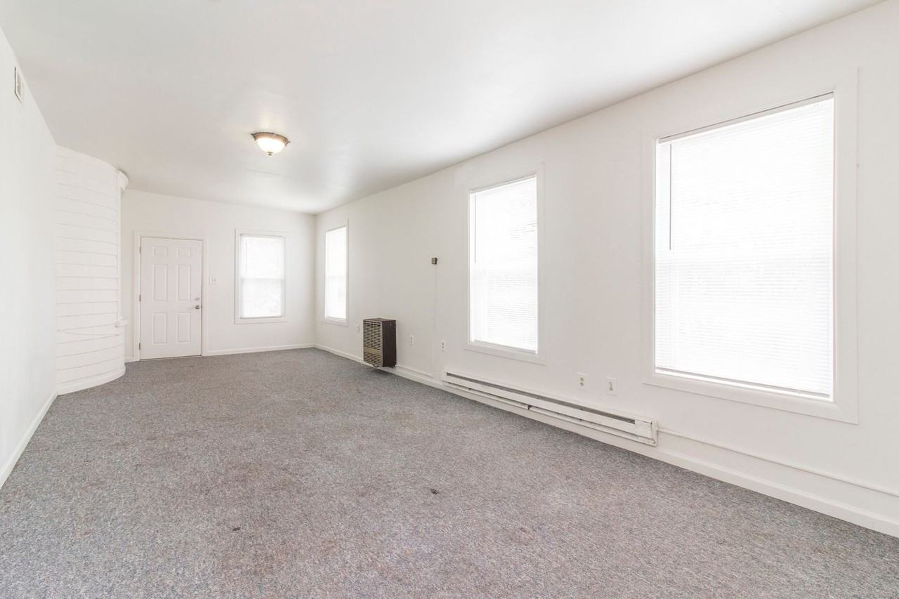 1314 Philadelphia Pike #D - Photo 6 of 39
