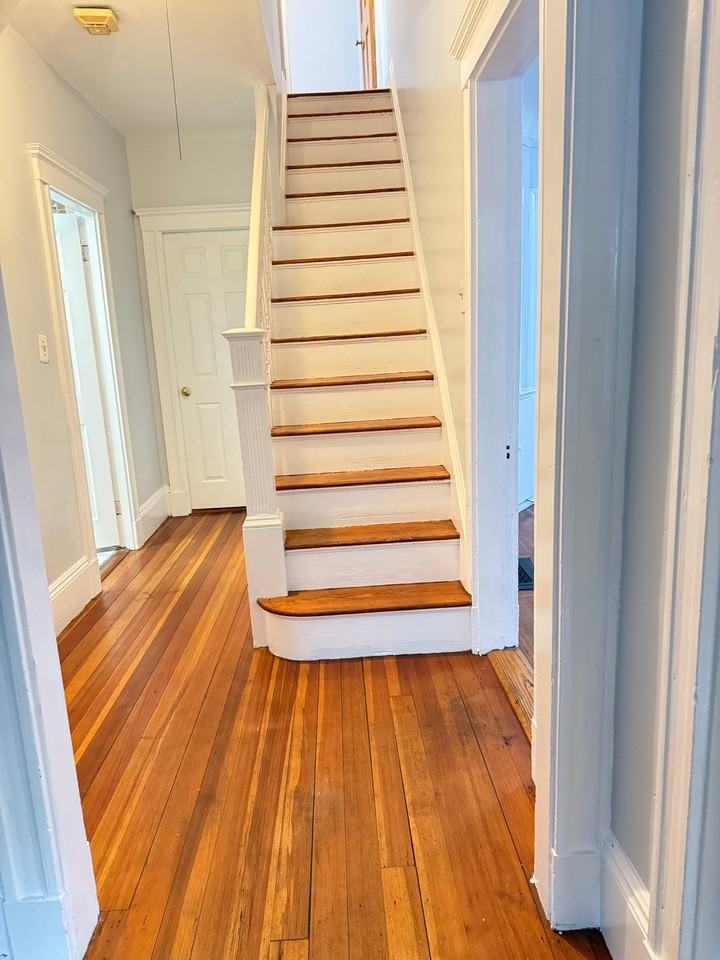 43 Paulina St #1 - Photo 3 of 10