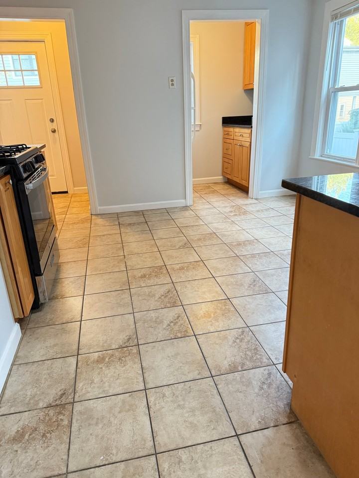 43 Paulina St #1 - Photo 6 of 10