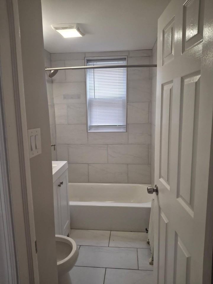 1401 Elmwood Ave #1WGARDEN - Photo 3 of 5