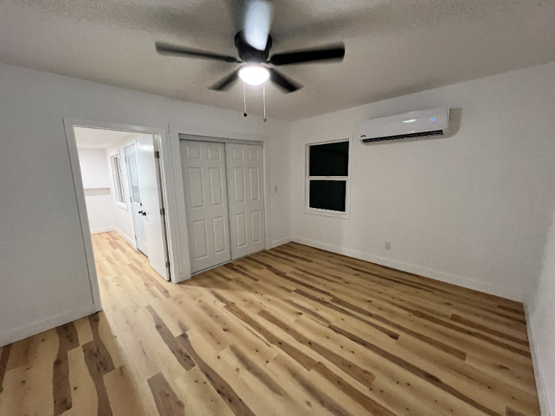 3096 Goldner St #3 - Photo 3 of 5