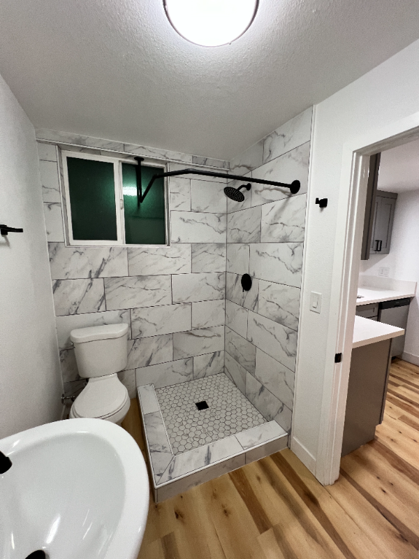 3096 Goldner St #3 - Photo 4 of 5