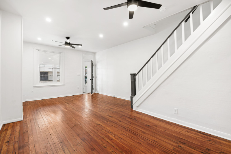 2528 S 63rd St - Photo 5 of 20