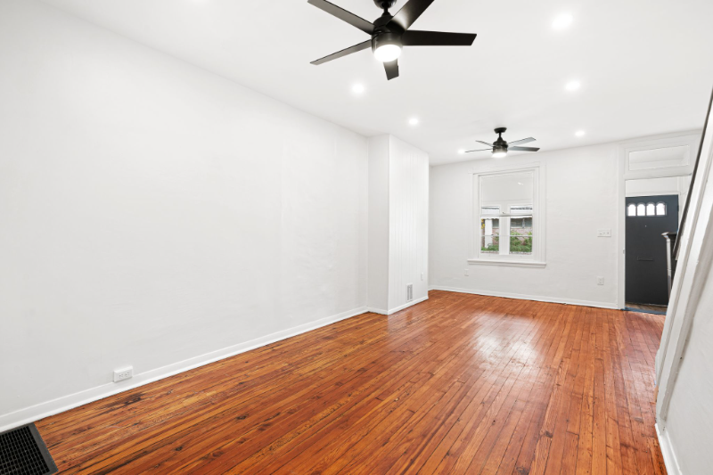 2528 S 63rd St - Photo 6 of 20