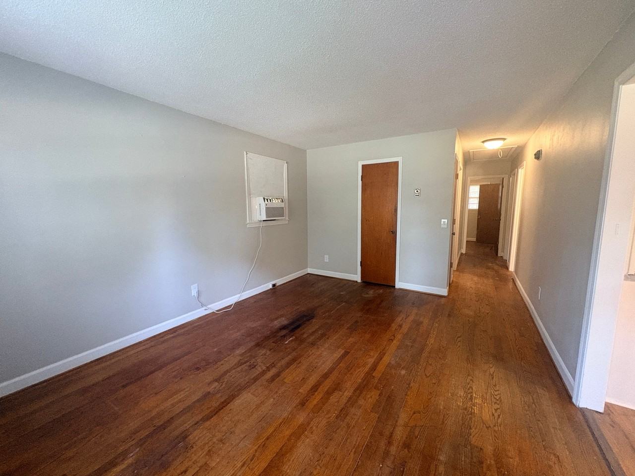 1115 Patterson St - Photo 3 of 30