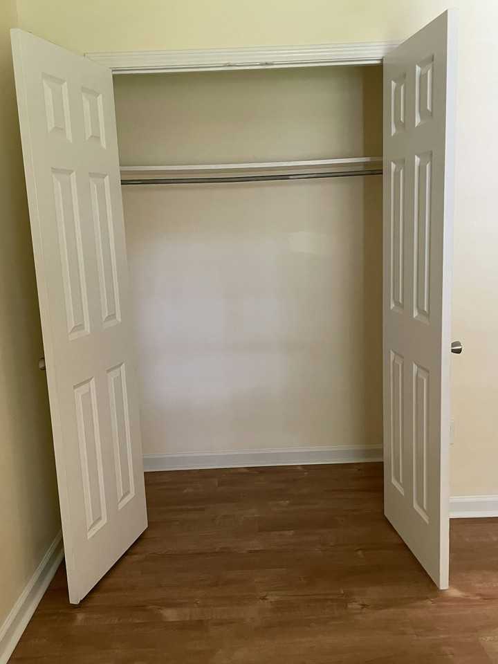 6910 Damascus Road - Photo 6 of 19