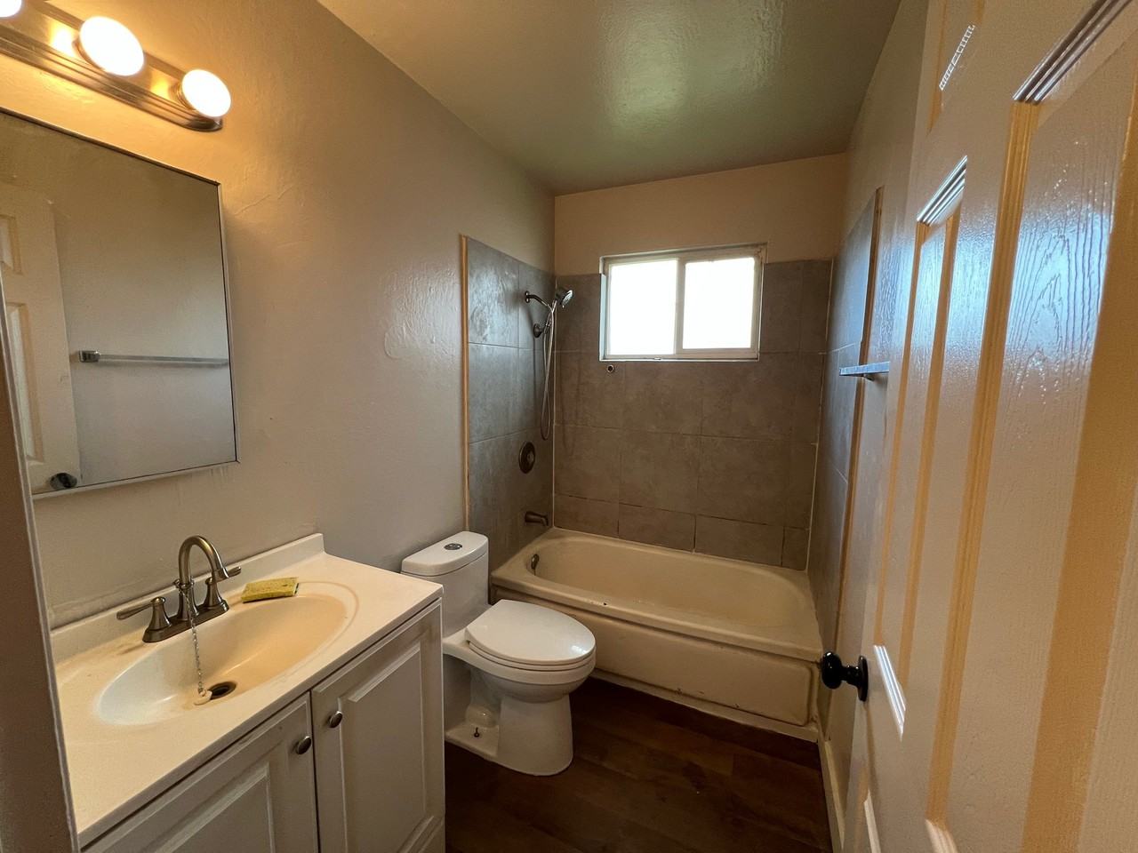 3371 Lerwick Rd - Photo 7 of 9
