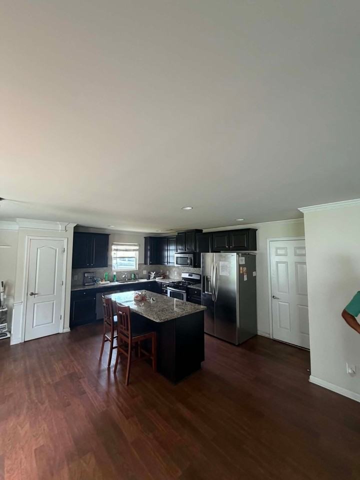 1001 Sweetgum St - Photo 6 of 7