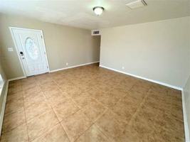 featured image of 3890 W Ocotillo Rd