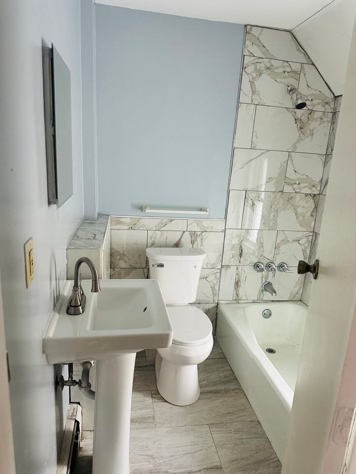 1158 Edgerton St #1 - Photo 2 of 4