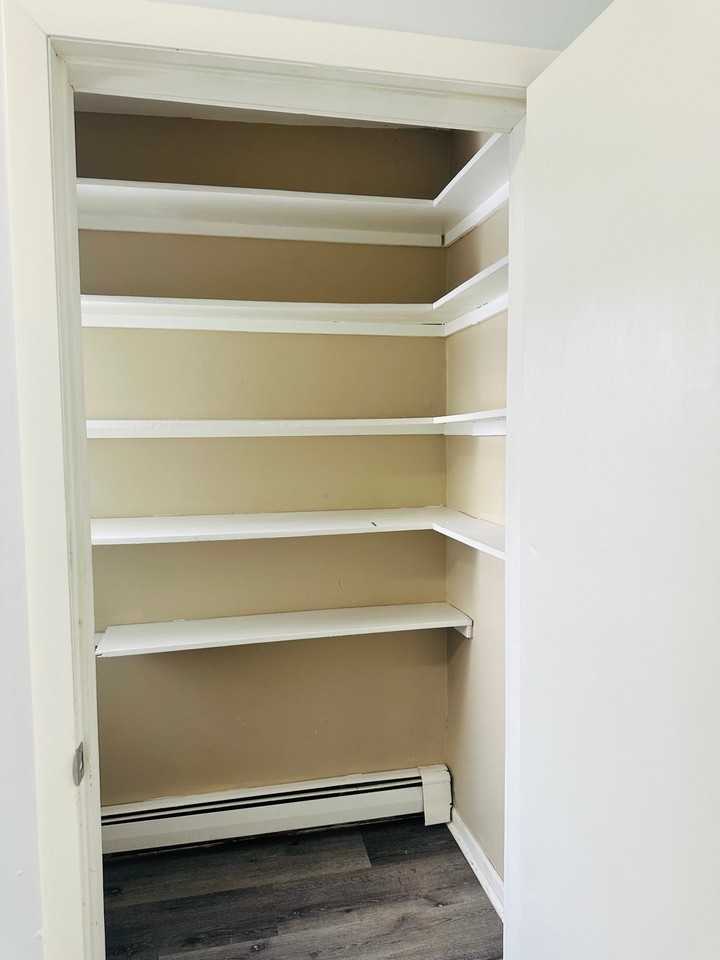 1158 Edgerton St #1 - Photo 4 of 4