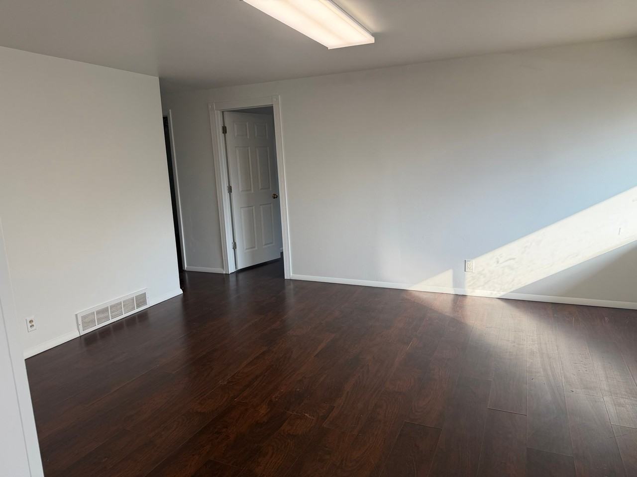 1134 Cherry Ln - Photo 5 of 20