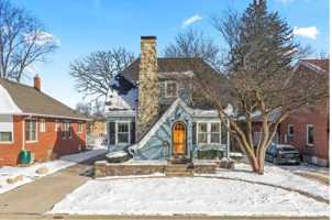 featured image of 13 Hamilton Ave