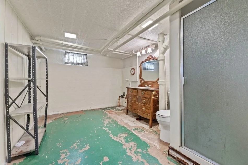 13 Hamilton Ave - Photo 5 of 16