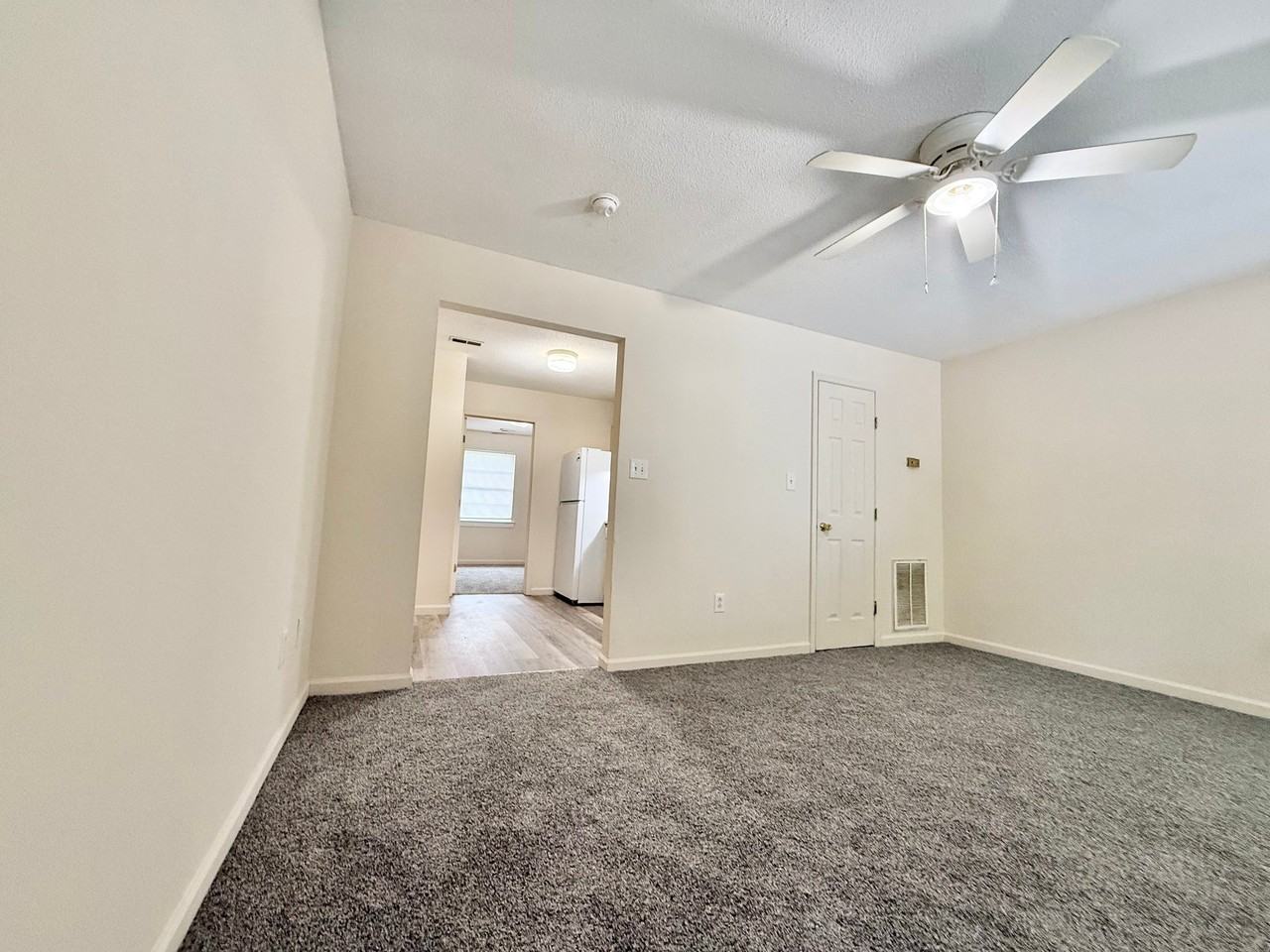 2827 Mckinley Rd #1A - Photo 3 of 6