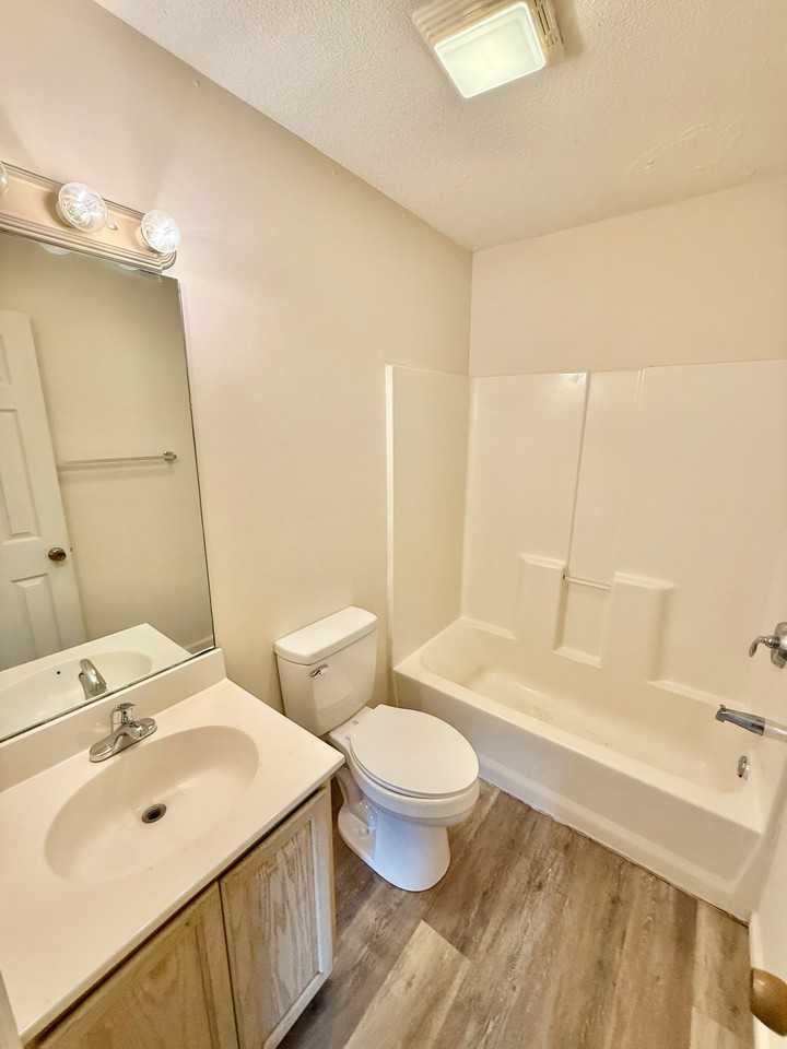 2827 Mckinley Rd #1A - Photo 6 of 6