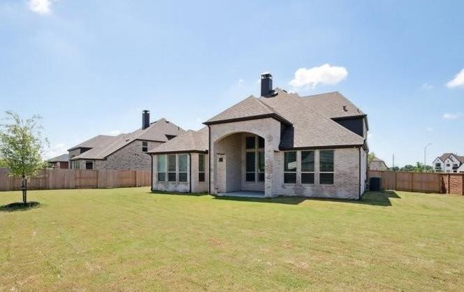 5203 Fremont Dr - Photo 4 of 20