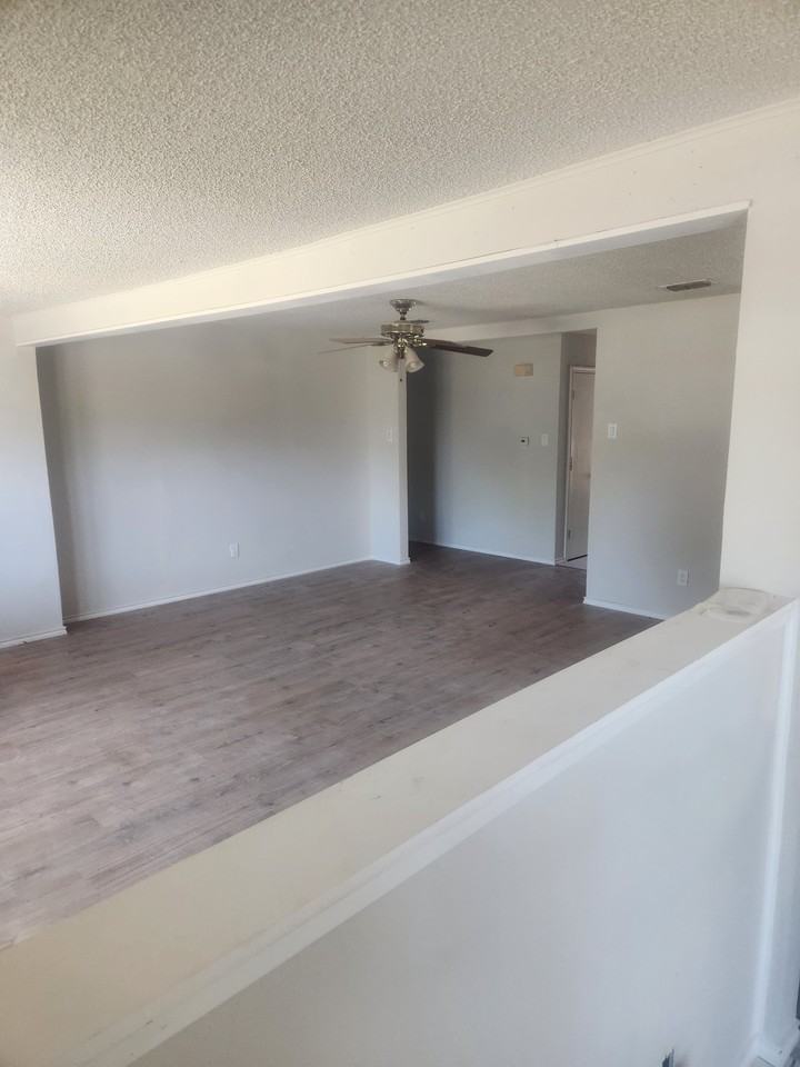 4812 54th St - Photo 4 of 14