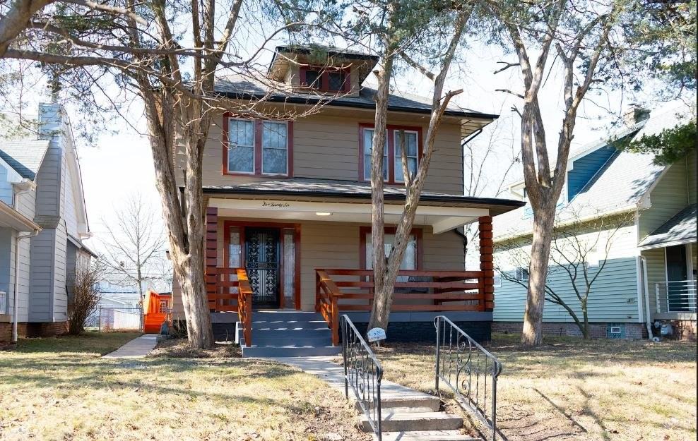 526 N Emerson Ave