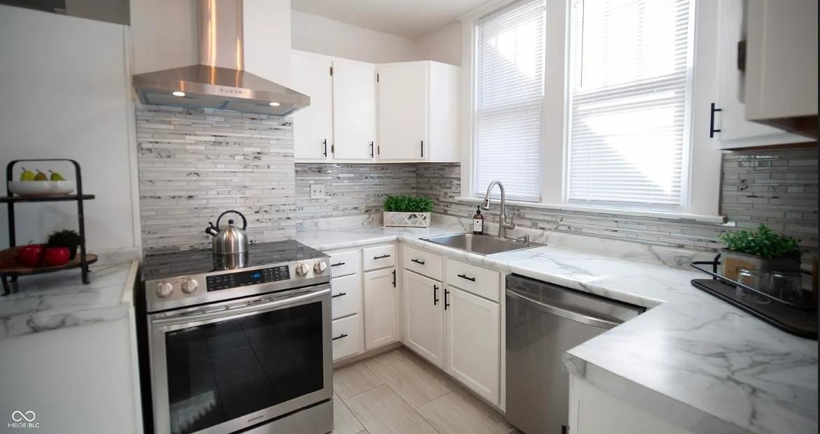 526 N Emerson Ave - Photo 4 of 14