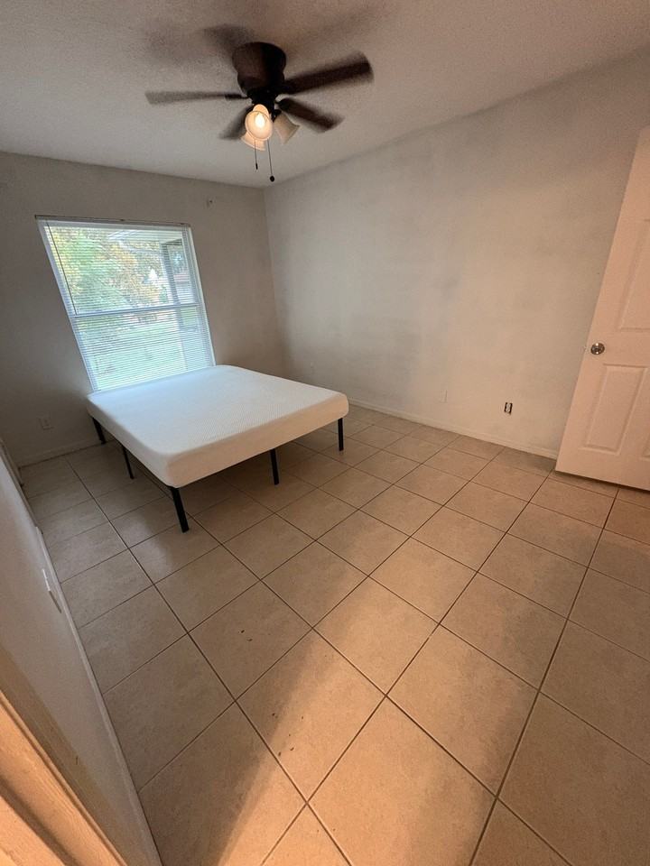 243 Ridgecrest Loop #B - Photo 2 of 5