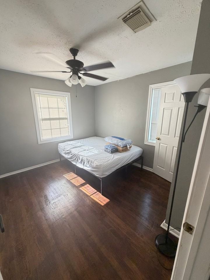 9506 Sierra Dr #3 - Photo 4 of 8