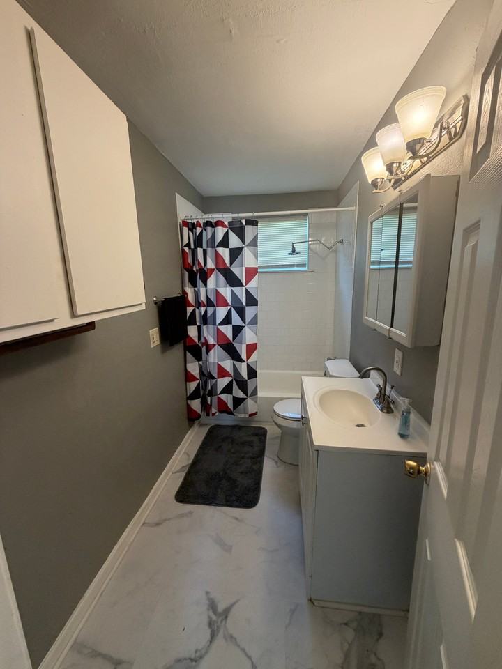 9506 Sierra Dr #3 - Photo 5 of 8